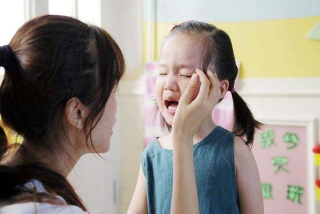 贝贝豆育儿课堂|越是无能的妈妈，越喜欢在“细枝末节”和娃较真，害娃不浅