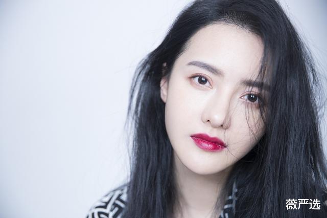 明星素颜 女性坚持这3个好习惯，就算不打水光针，素颜也会细腻自然且漂亮