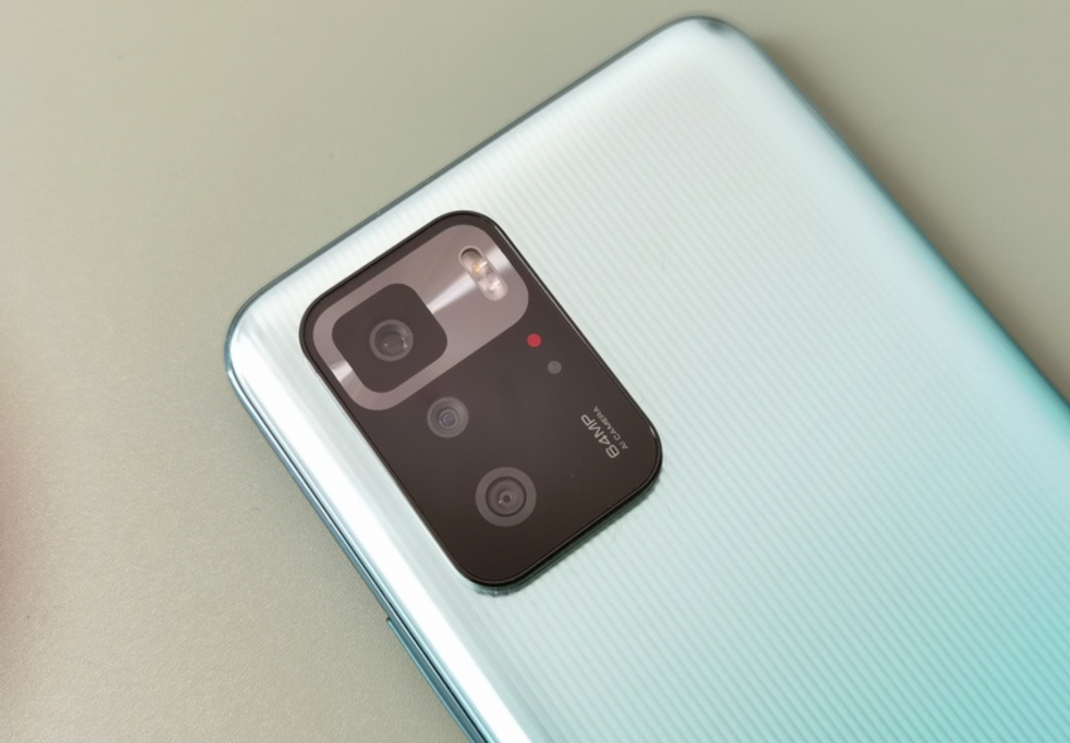 小米12|价格不到小米12一半,却有67W快充和6400万像素,神机仅1499元