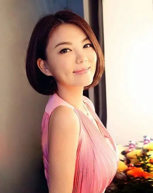 李湘|?海南旅游局回应李湘租房事件，一个月七万生活费舍不得那一点点清洁费？