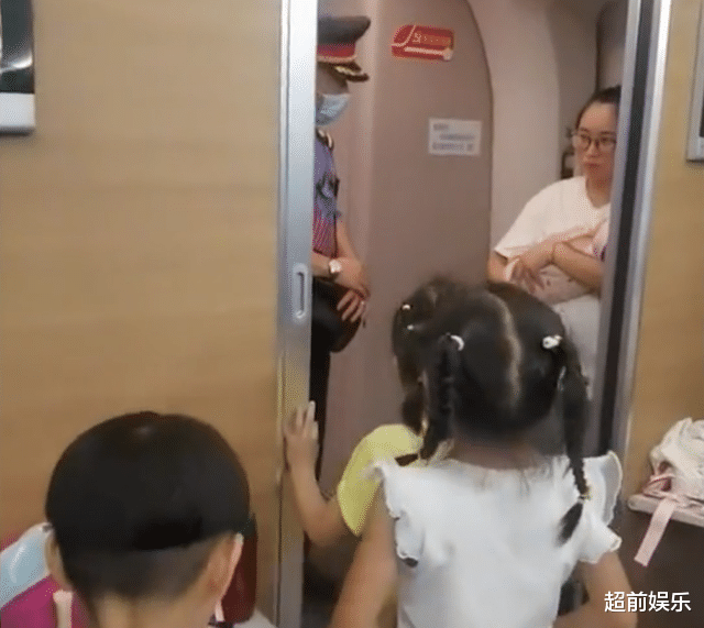 情侣 重庆一女子带6个小孩乘火车被列车员要求补票，原因让网友炸锅了