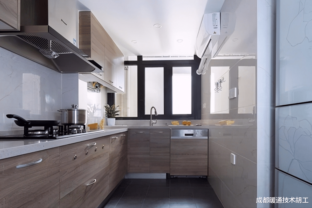 |厨房空调好用吗?为什么没有大面积安装呢?适用于哪些人群呢?