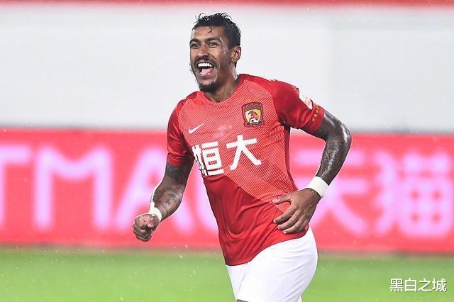 中超|有錢！名記曝中超巨星年薪過億，球迷：這輩子夠花了