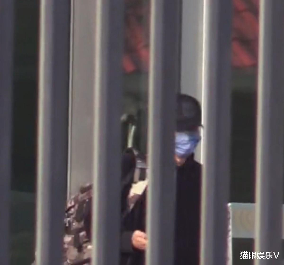 谢霆锋|谢霆锋到北京就赶往王菲家！两人相处像热恋，计划不结婚不生娃