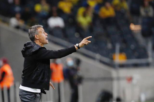 那些你很冒险的梦|西班牙队又输了！1-2惨遭大克星逆转 71年尴尬纪录延续