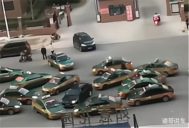 |时代之战一触即发 网约车疑似再遭出租车“钓鱼”