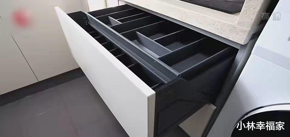 装修惨被亲戚骗，质量太差漏洞太多，拥挤小家如何华丽变身？