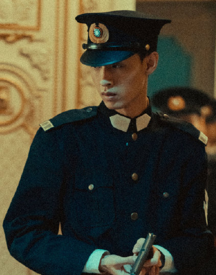 秦霄贤|《扬名立万》票房近2亿，秦霄贤被央视点名了，演技得到认可
