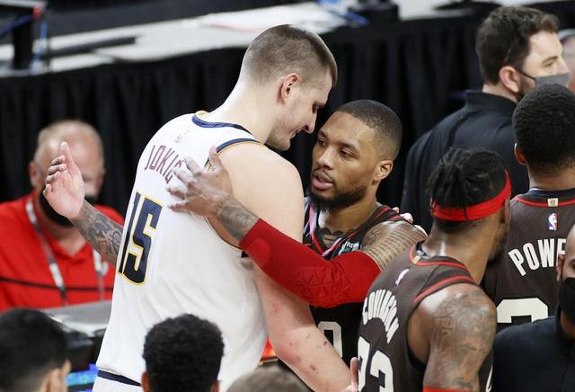 達米恩·利拉德|我絕不加盟湖人！你和老詹惺惺相惜，若聯(lián)手早已大結(jié)局