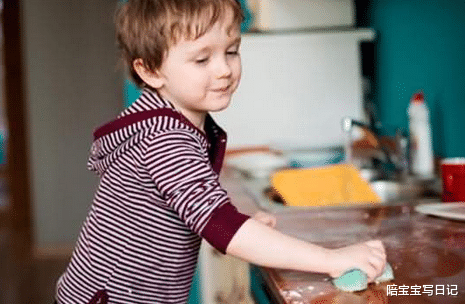 陪宝宝写日记|再苦再累，不能让你的孩子成为留守儿童