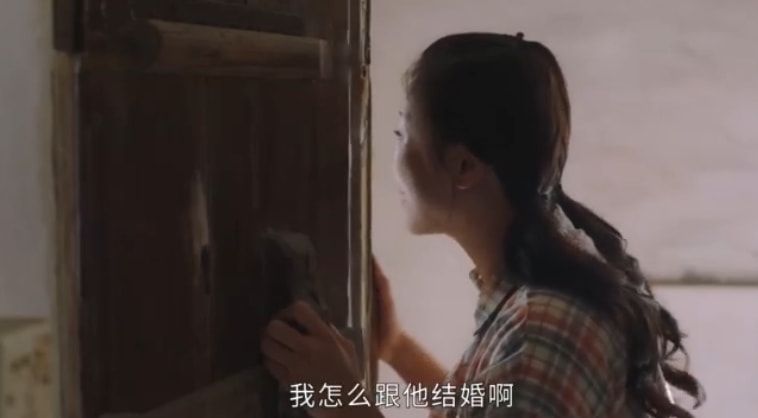 刘涛|刘涛新剧开播即火，43岁演初出茅庐的少女，险些沦落为“陪酒妹”