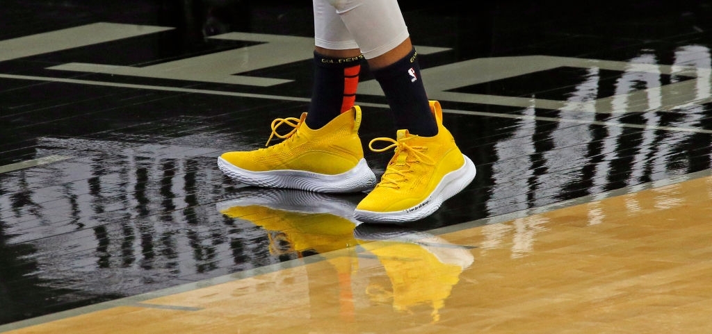 勒布朗·詹姆斯|NBA球员上脚：詹姆斯Lebron 18新配色有点顶，李宁安踏来了！