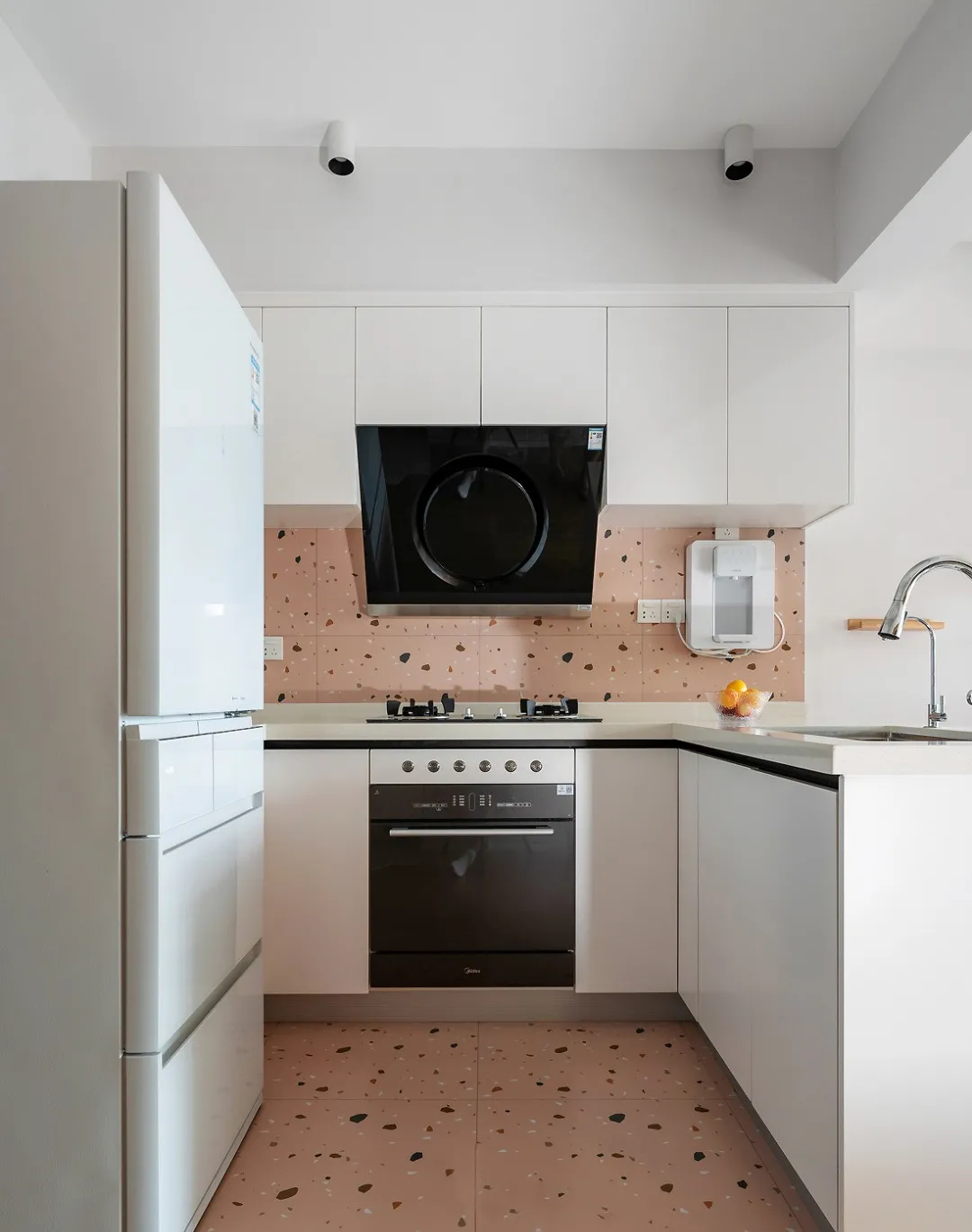 30㎡单身公寓,迷人的北欧风做个参考!