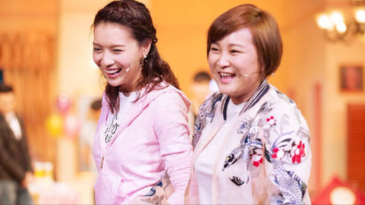 贾玲|预售破2亿，豆瓣评分8.1，贾玲导演处女作究竟有什么魔力？