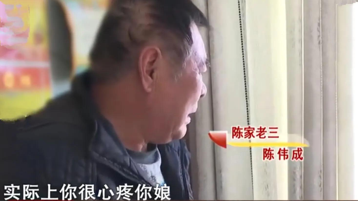 蜗牛的悠闲时光 88岁的老人养大四个儿子，如今没人愿意赡养她，气得她撞墙自杀