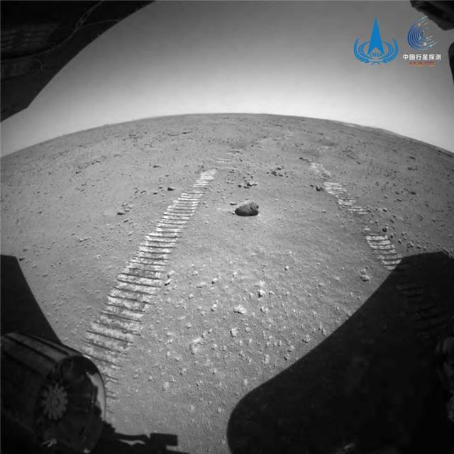 火星车 “祝融号”火星车完成既定探测任务