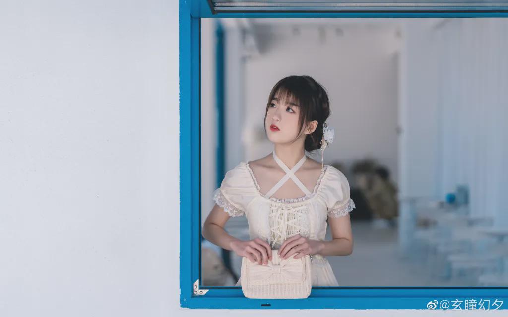 lolita|Lolita：那就把我偷走吧，浪漫收藏家