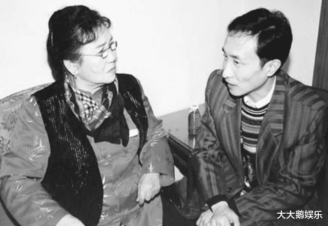 赵丽蓉|71岁的赵丽蓉，穿好寿衣后含泪乞求安乐死，遗言让人心疼