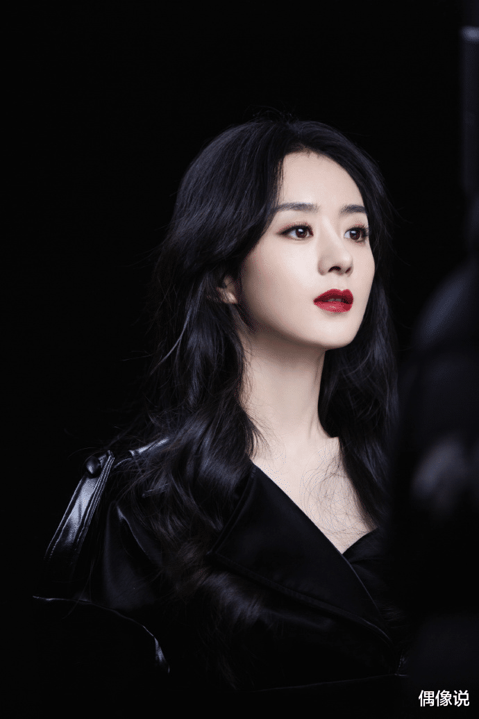 赵丽颖|微博之夜赵丽颖转身一刹那，吴亦凡的眼神好温柔！