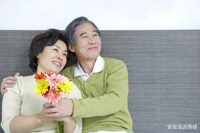 安安漫谈情感|老人有了婚外情是什么感觉？老马：既销魂，又担忧，约会就像做贼