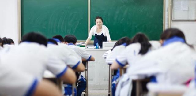 国企|公认的“铁饭碗”排行榜，老师竟排在最后，第一名“太抢手”