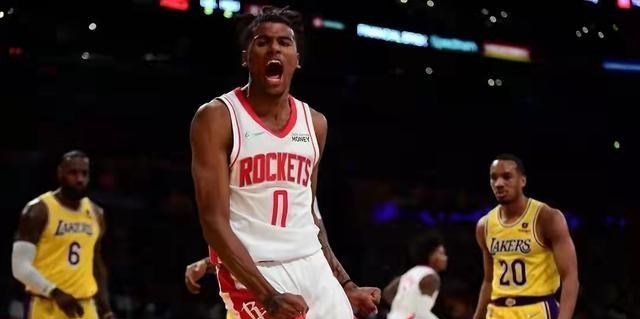 宓孤林|詹姆斯末节14分带队逆转!杰伦格林24分展现球星气质,波特太水