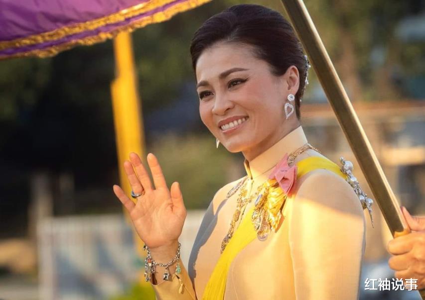 水月洞天|?苏提达王后争风吃醋，破坏西拉米50岁生日，昔日丑照接连曝光