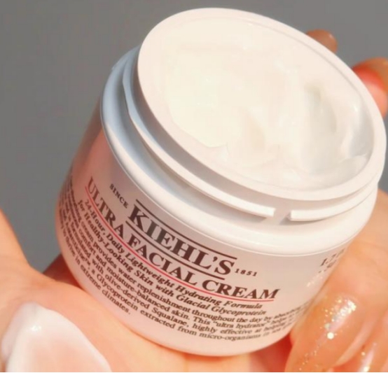 面霜|女人“抗老”不可少的几款面霜推荐：这些面霜让肌肤更白嫩细滑