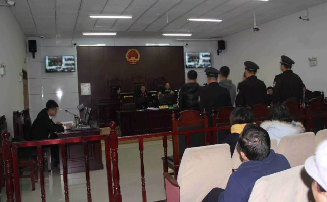 故意杀人 吃醋！已婚女“被欠24万”跳桥溺亡：情人“故意杀人”获刑5年！