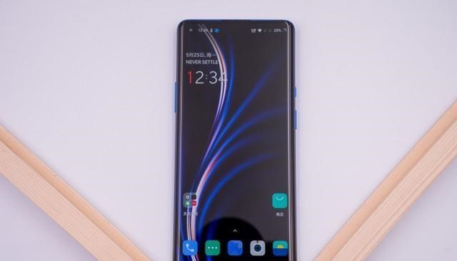 罗永浩|骁龙865降至真香价！2K屏+无线充电，还有IP68防水