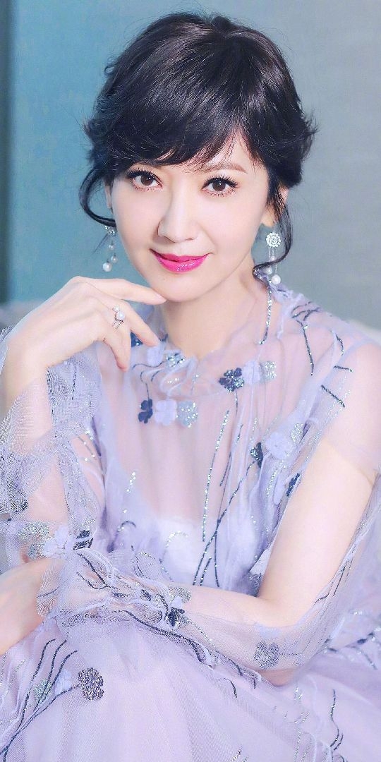 |你喜欢赵雅芝吗？想像她那样做一个精致优雅的女人吗？