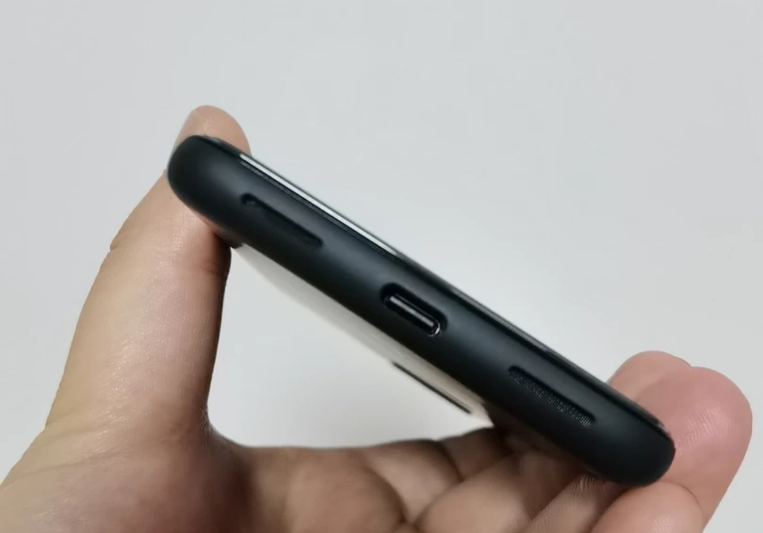 Google|純原生態手機，谷歌Pixel 6 Pro真機曝光，系統純凈，無任何廣告