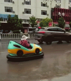 黑丝 大兄弟，你来健身房的目的太明显，你的动作早就暴露一切！