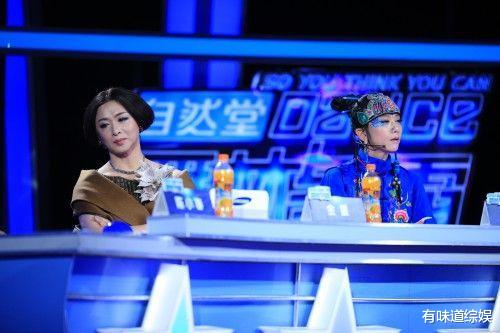 金星|女孩跳舞不穿安全裤，被金星叫停赶下台，曾和杨丽萍发生激烈争执