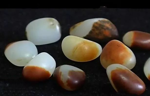 雕刻|孤独的籽料 见过的人都想来一块！