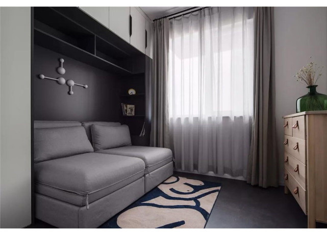 86平现代简约风二居室，客厅打破常规的布局设计时尚