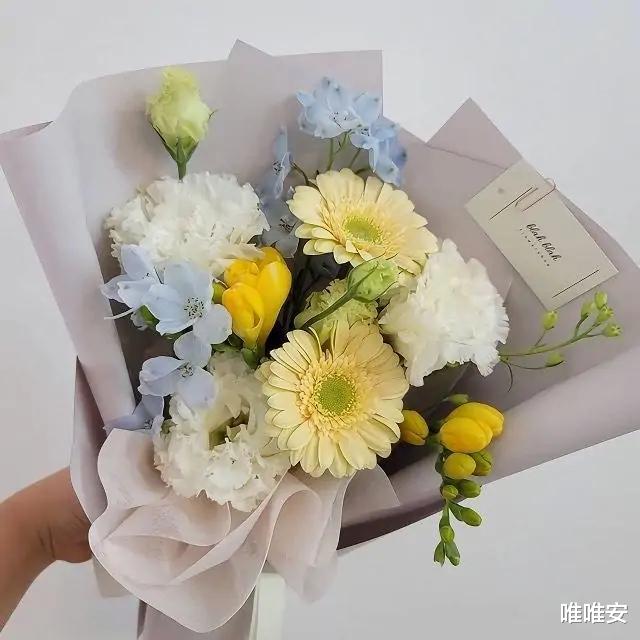 唯唯安|“当面和气、背后捅刀”，有这三个特征的人，不可交