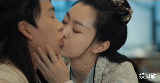 宁毅|戏中三败郭麒麟，戏外人生大赢家，名校毕业，娶大6岁古装剧女神