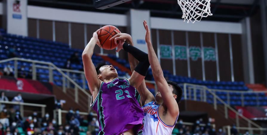 丁彥雨航|小陶發(fā)布不滿，小高被淘汰，小丁退出國家隊(duì)，山東西王新聞不斷！