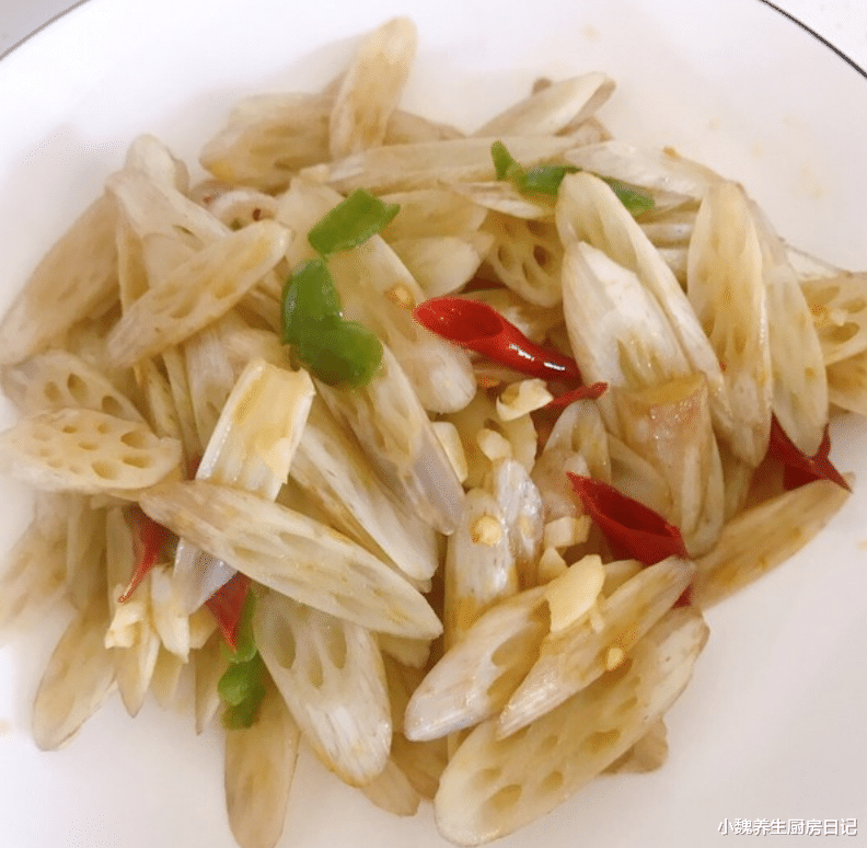 贫血|它才是天然“补血库”，女性要多吃，补血补铁，气色足了，脸色更红润