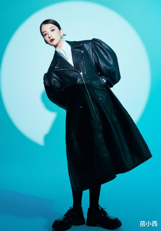 方媛|郭富城带小22岁娇妻方媛亮相，穿黑白配情侣装，比年轻人还恩爱