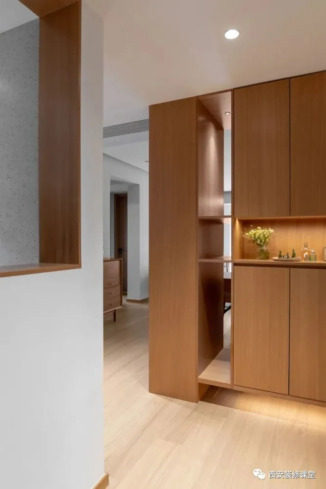 80㎡两室刚需,小夫妻原木温馨家