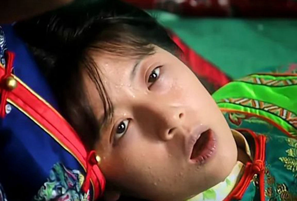 柳岩|明星最想删除的照片,包贝尔:柳岩身材那么好,我多看几眼怎么了