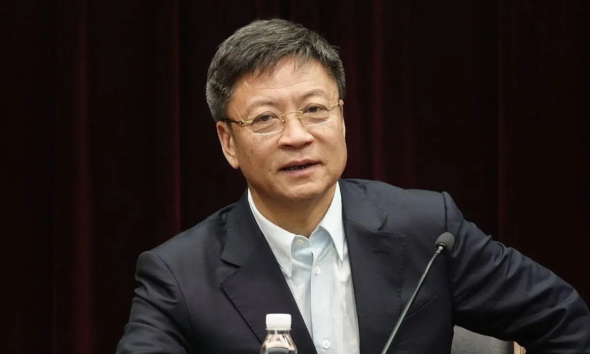 融创中国|抄孙宏斌的底？