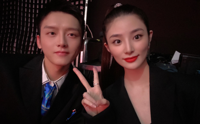 王菲|好声音8强三大争议:一个票数太满,一个票数太差,一个忘词太尬