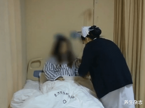 养生杂志|女子频繁腹泻，查出胃炎，医生劝告：不想胃“烂掉”，2种蔬菜赶紧扔