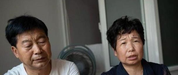 杜新枝|杜新枝粉丝被打入院，鼻梁软骨被打断，有网友质疑是许敏粉丝所为