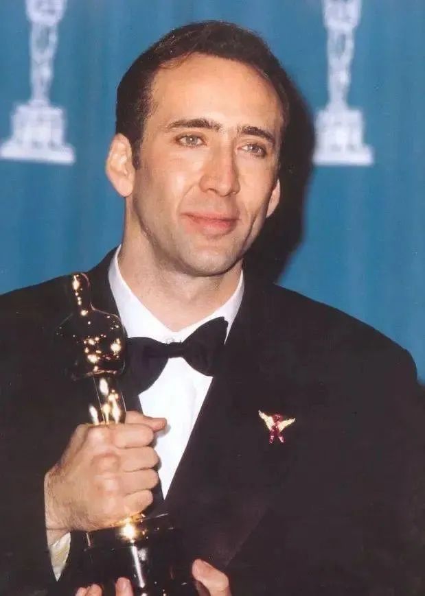 韩雪|58岁尼古拉斯凯奇官宣当爹，27岁娇妻已怀孕，将迎来第三个宝宝