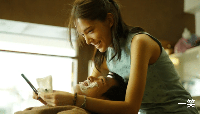 许玮甯|许玮甯二婚嫁邱泽，否认怀孕，邱泽方回应：许玮甯已经是邱太太