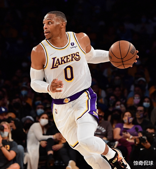 交易 湖人真会交易威少？某高管：战绩不佳威少很快就会被摆上货架